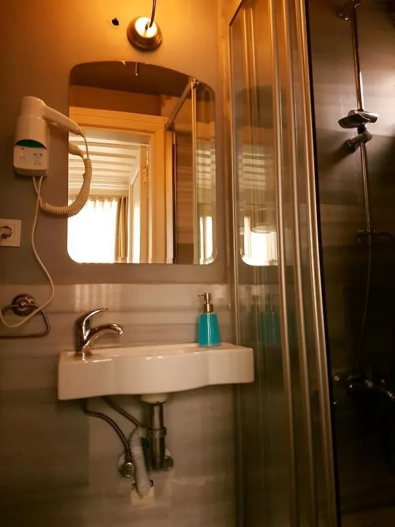 Zenka Rooms Istanbul 2*,